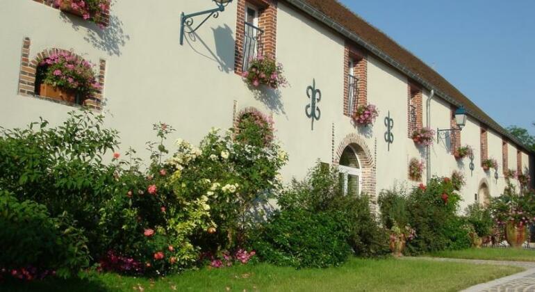 Hostellerie Domaine de Montgivroux