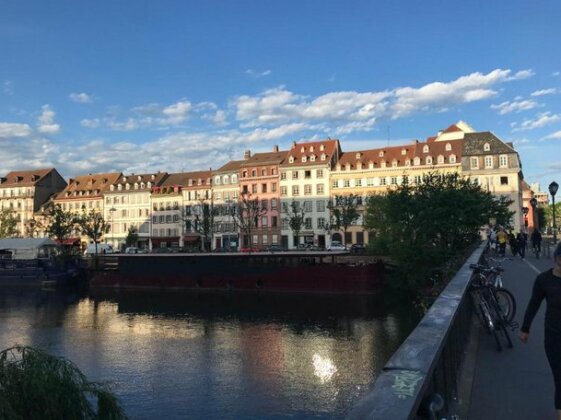 Bel appartement avec vue sur quais - Photo4