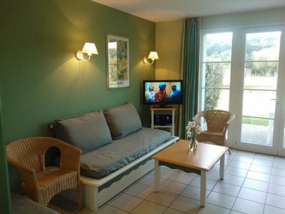 3 Bedrooms Holiday Home Golf Resort Port-Bourgenay - Photo4