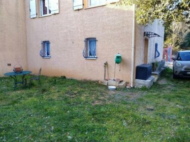 Apartment With one Bedroom in Toulon With Enclosed Garden and Wifi - 7 km From the Beach