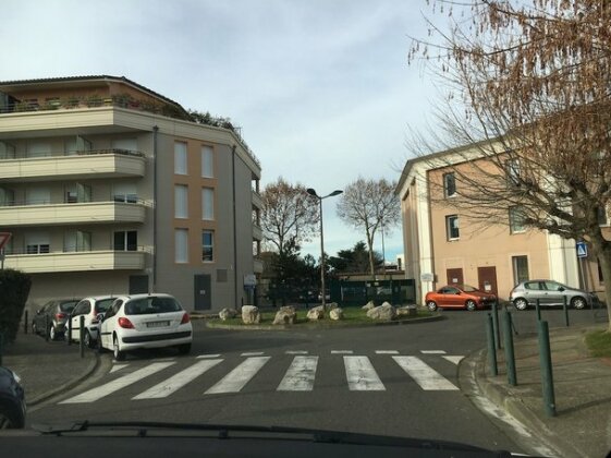 Sleep in Toulouse - Quartier de Purpan