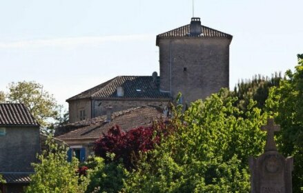 Bed and breakfast Le Chateau d'Uzer