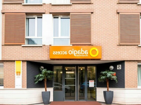 Aparthotel Adagio access Vanves Porte de Chatillon