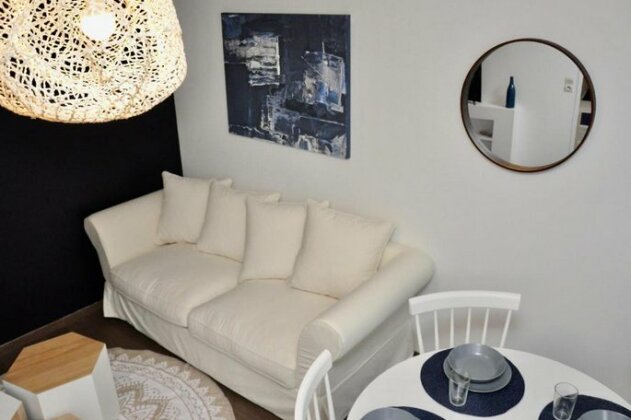 HostnFly apartments - Nice cozy and welcoming apt in a quiet suburb - Photo2