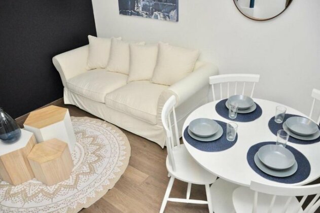 HostnFly apartments - Nice cozy and welcoming apt in a quiet suburb - Photo4