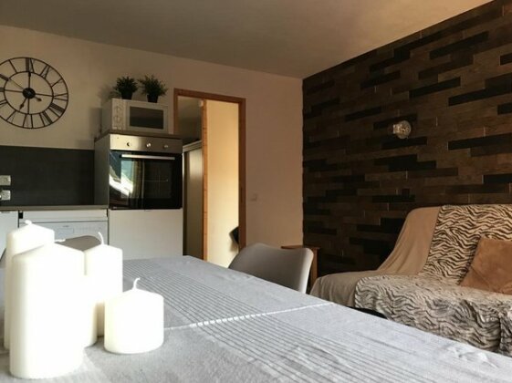 Appartements Place La Fare - Photo4