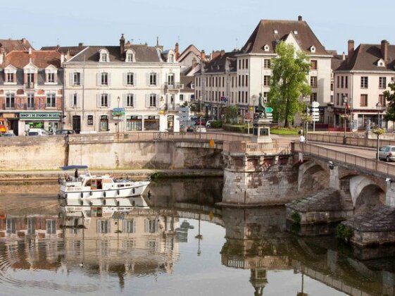 Ibis Auxerre Sud - Photo2