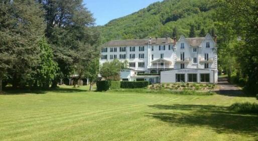 Hotel des Bains et Residences Vic-sur-Cere