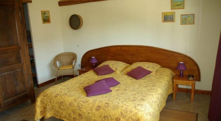 Les Chandelles Bed and Breakfast Villiers-le-Morhier - Photo4