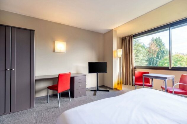 Quality Hotel Le Cervolan Chambery - Voglans - Photo5