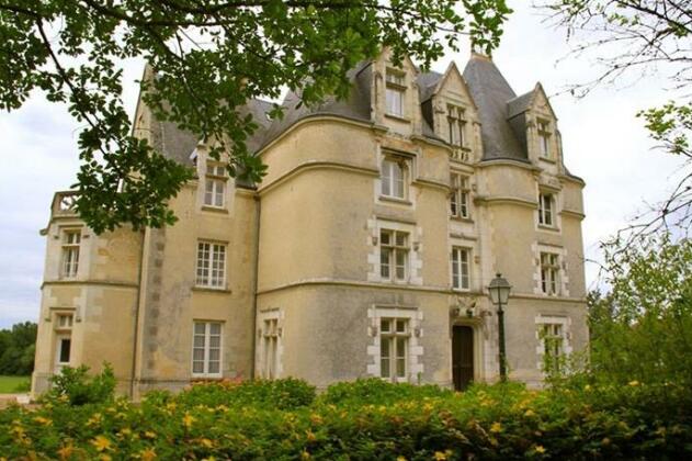 Chateau de Perigny - Les Collectionneurs