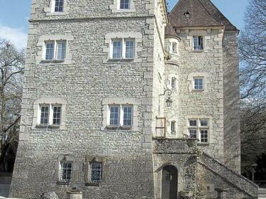 Interhome - Le Vieux Chateau