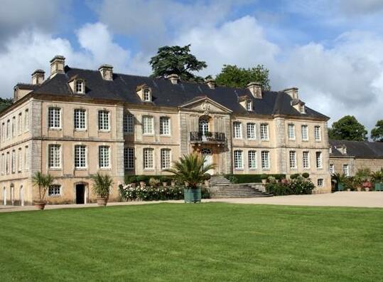 Chateau De Pont-Rilly
