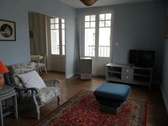 Appartements Yzeures Sur Creuse - Photo3