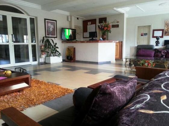 Hotel Hibiscus Blvd Triomphal - Photo2