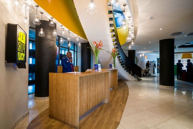Park Inn by Radisson Libreville - Photo2