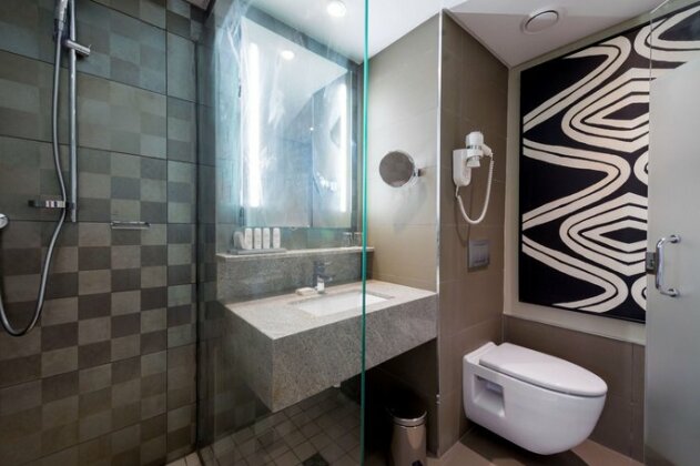 Radisson Blu Okoume Palace Hotel - Photo5