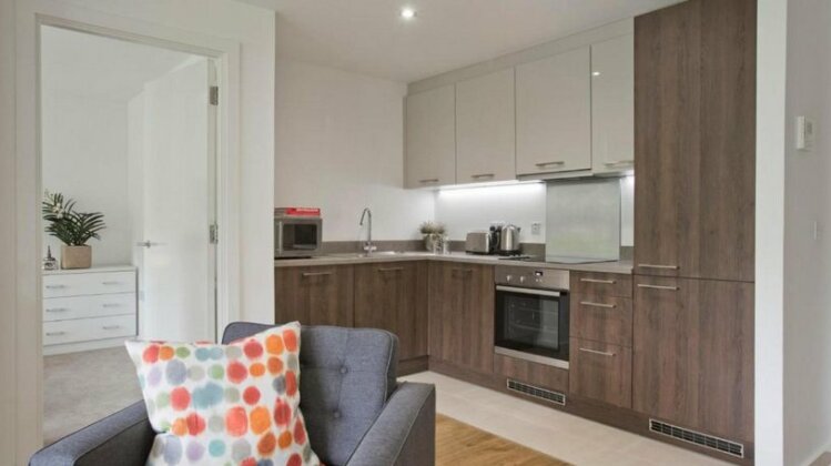 2 Bed Apartment - Great For Conference Stays - Photo3