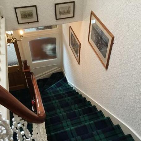 Aberdeen Guest House - Photo2