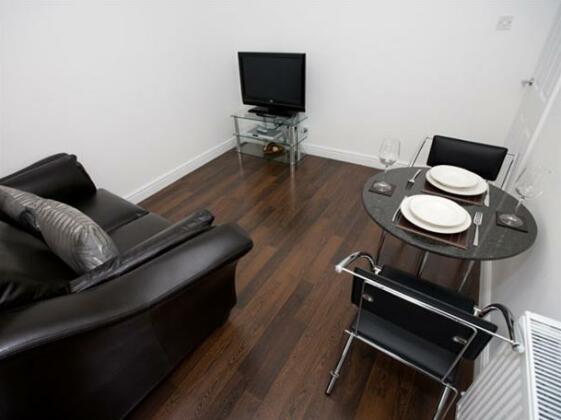 Aberdeen Serviced Apartments - The Lodge - Photo4