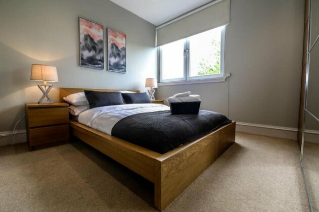 Apartment F - Photo3