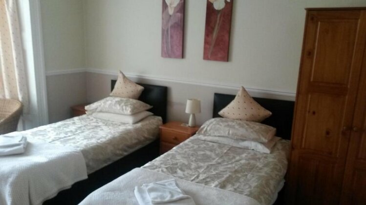 Beeches Guest House - Photo3