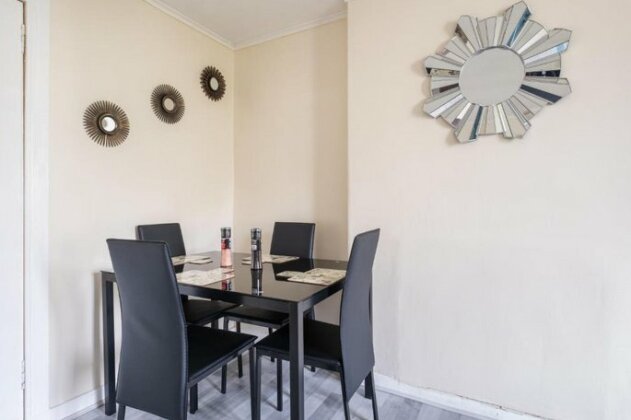Sensational Stay Apartments- Middlefield Place - Photo3
