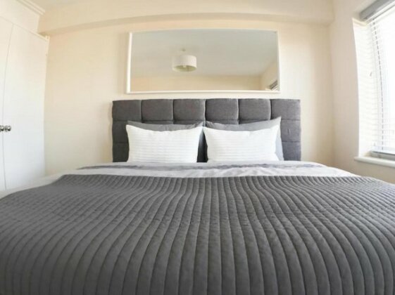 Luxury One Bedroom Apartment Aldershot Sleeps 4