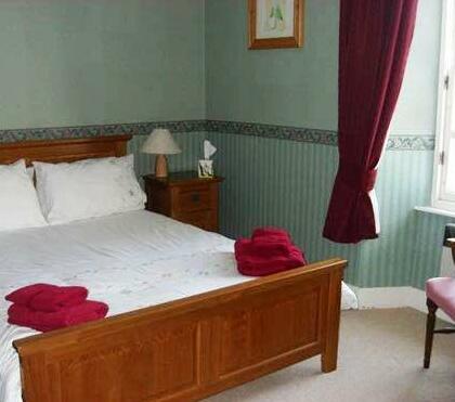 The Forbes Arms Hotel - Photo3