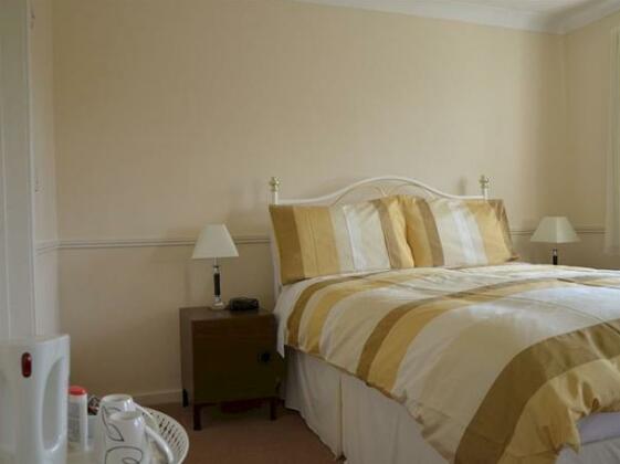 Dene View Bed & Breakfast - Photo5