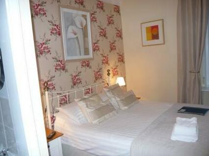 The Georgian Guesthouse - Photo4