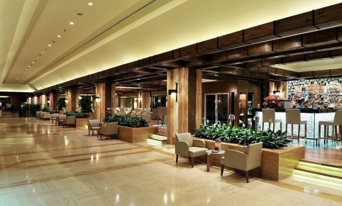 Tower Restaurant & Accommodation - Photo3