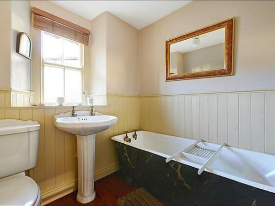 The Old Vicarage Bed & Breakast Ambleside - Photo2