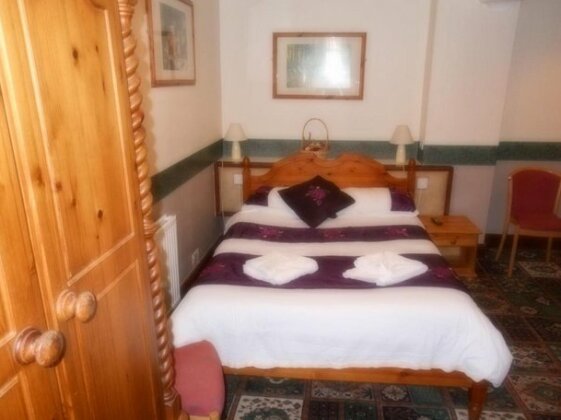 Dinorben Arms Hotel - Photo4