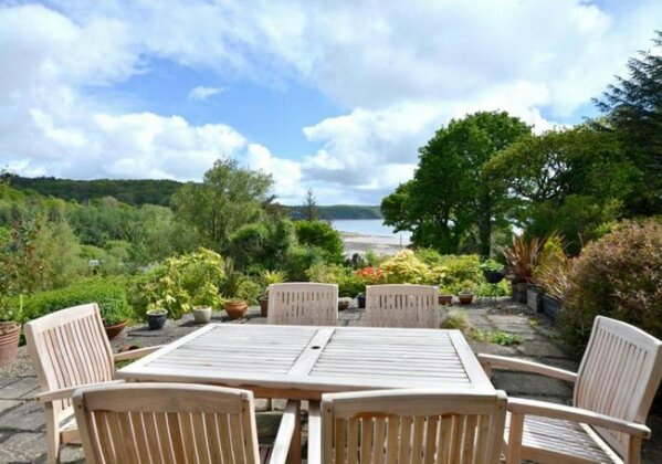 No 2 Sea View - Photo2