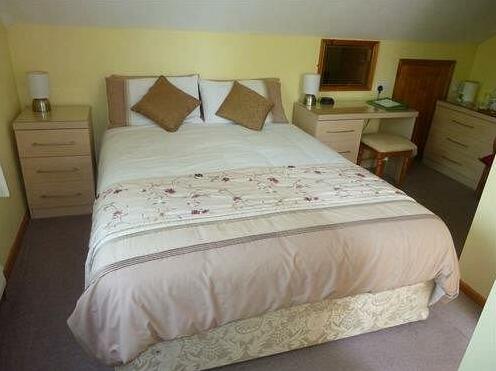Pinewood B&B - Photo2