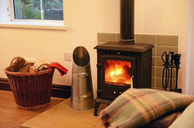 Sparrows Nest Holiday Cottage - Photo2
