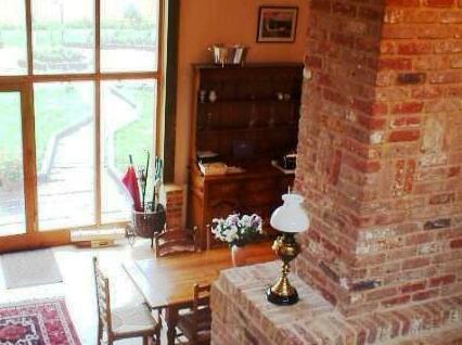 Anstey Grove Barn Bed and Breakfast Buntingford - Photo5