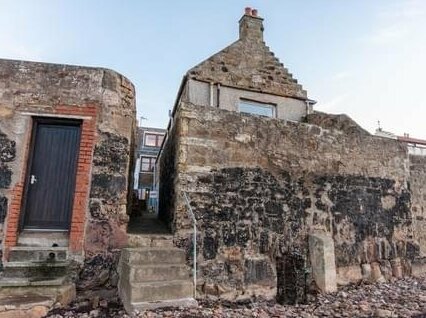 The Captain's Lookout - Cosy House with Sea Views - Photo3