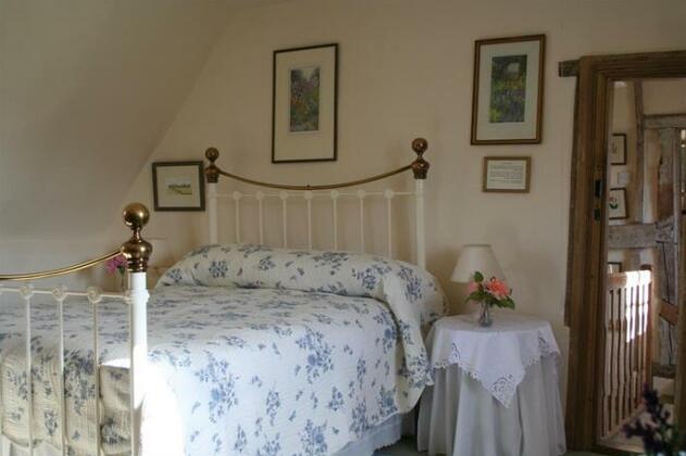 Barn Gallery Bed and Breakfast - Photo5