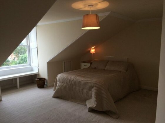 11 Alloway Place - Photo5