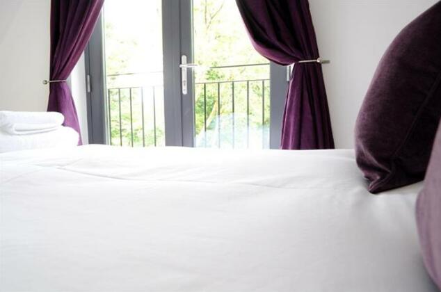 Bluebell Cottage with Hot Tub - Photo5
