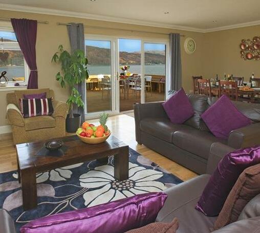 Glenachulish Bay with Hot Tub - Photo2