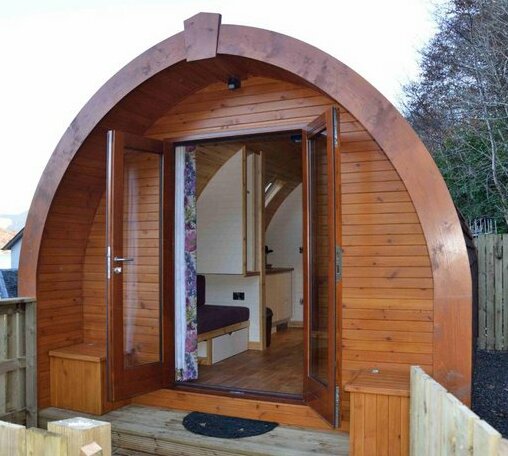 SeaviewPod and hot tub - Photo2