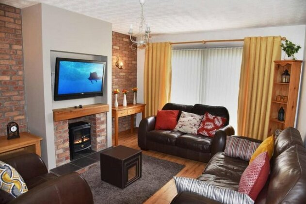 Adair House Ballymena - Photo2