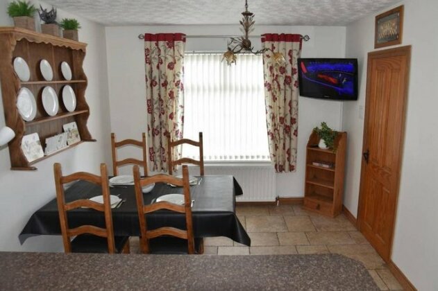 Adair House Ballymena - Photo3