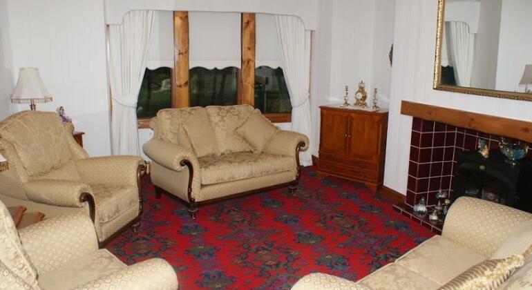 Woodend Bed and Breakfast - Photo5