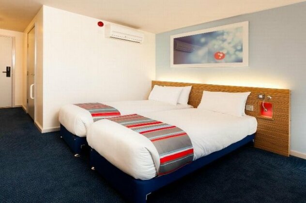 Travelodge Lolworth - Photo2