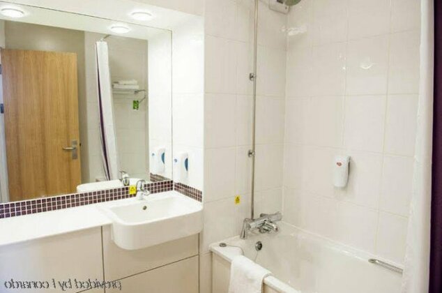 Premier Inn Barry Island - Cardiff Airport