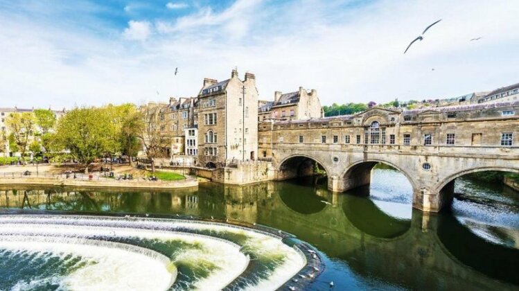 Hobbit-style House in Bath